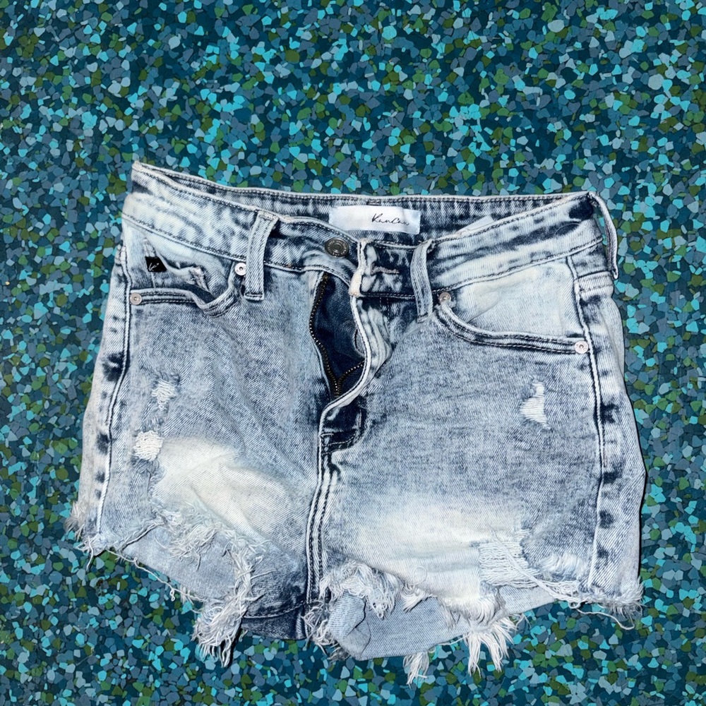 NWOT KanCan Light Blue Distressed High-Rise Denim Shorts